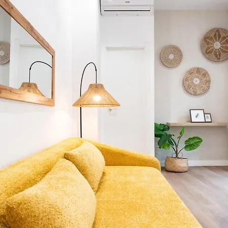 Urban Nest * Μάλαγα
